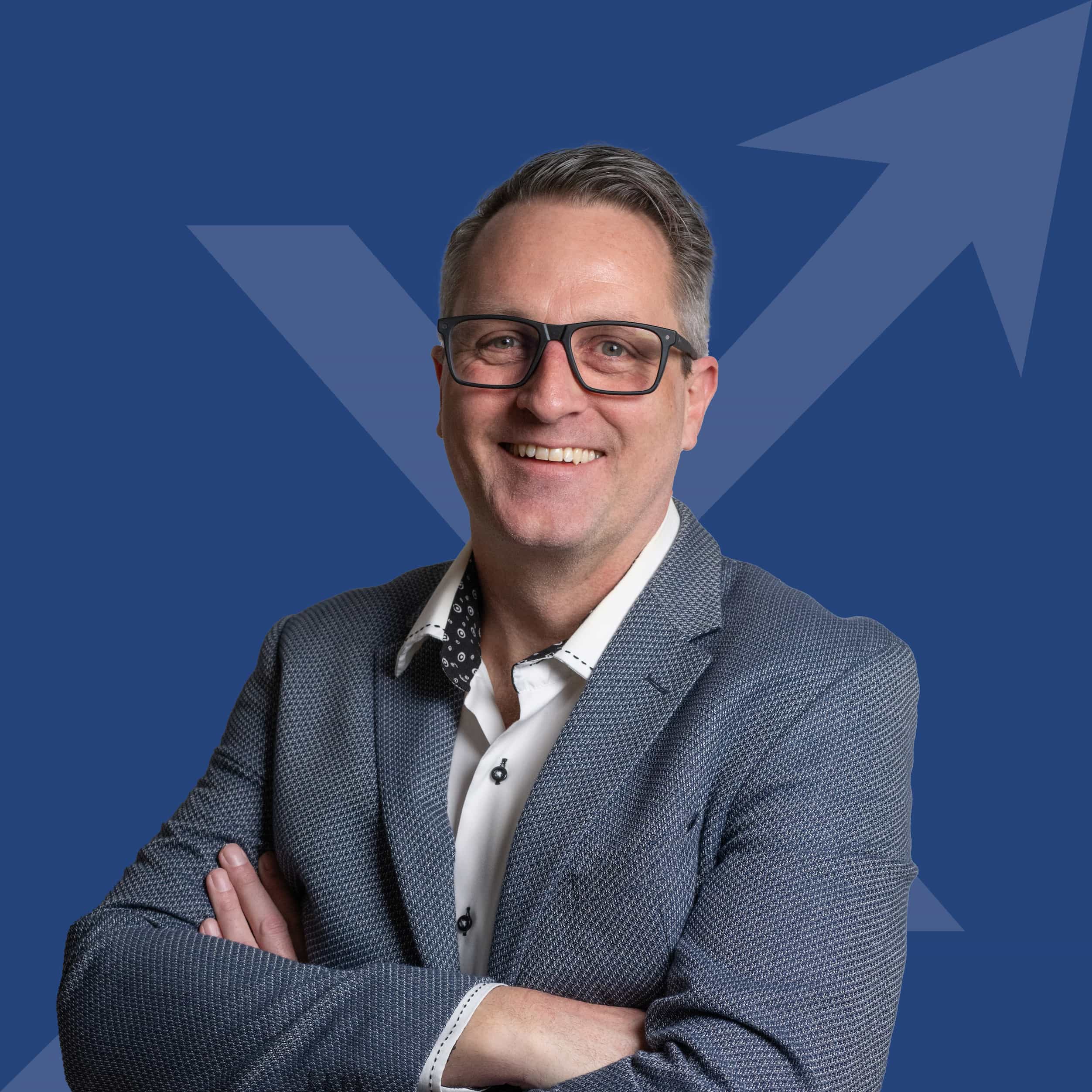 Portrait sur fond bleu identité Finex de Gaël Vuilliomenet